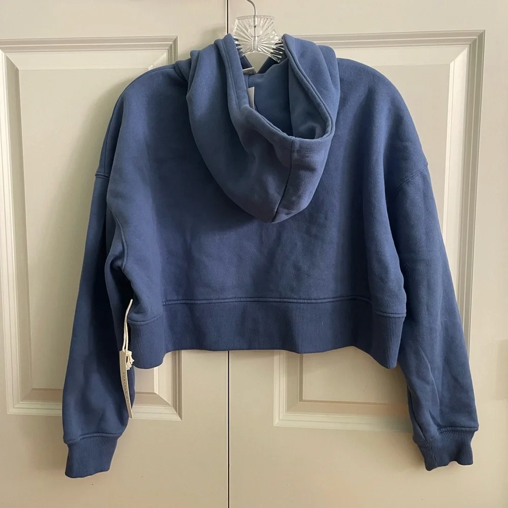 ON HOLD 🚫 Forever 21 Blue Cropped Hoodie - Picture 2 of 4